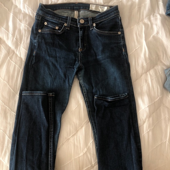 Beautiful rag & bone jeans. Incredible condition and lovely color - Picture 2 of 3